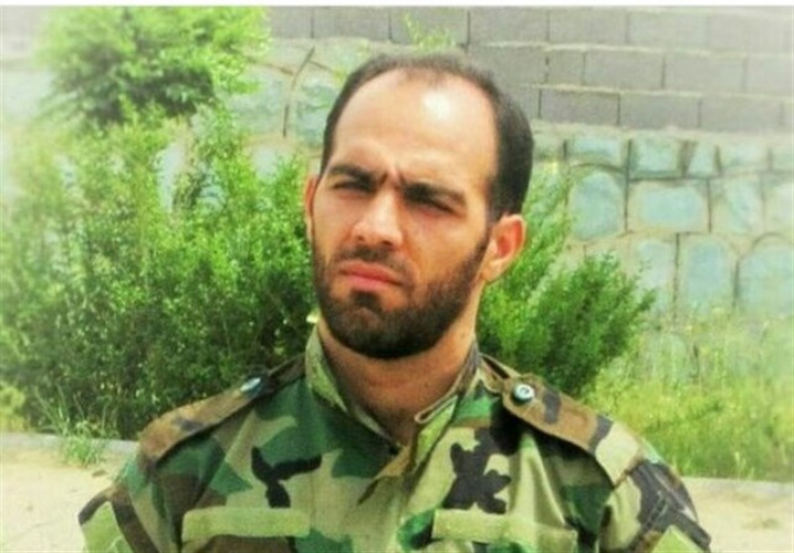 حیدر جلیلوند از دانشجویان دانشگاه جامع علمی کاربردی به کاروان شهدای مدافع حرم پیوست.